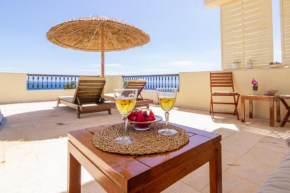 House with amazing ocean view and patio - pool